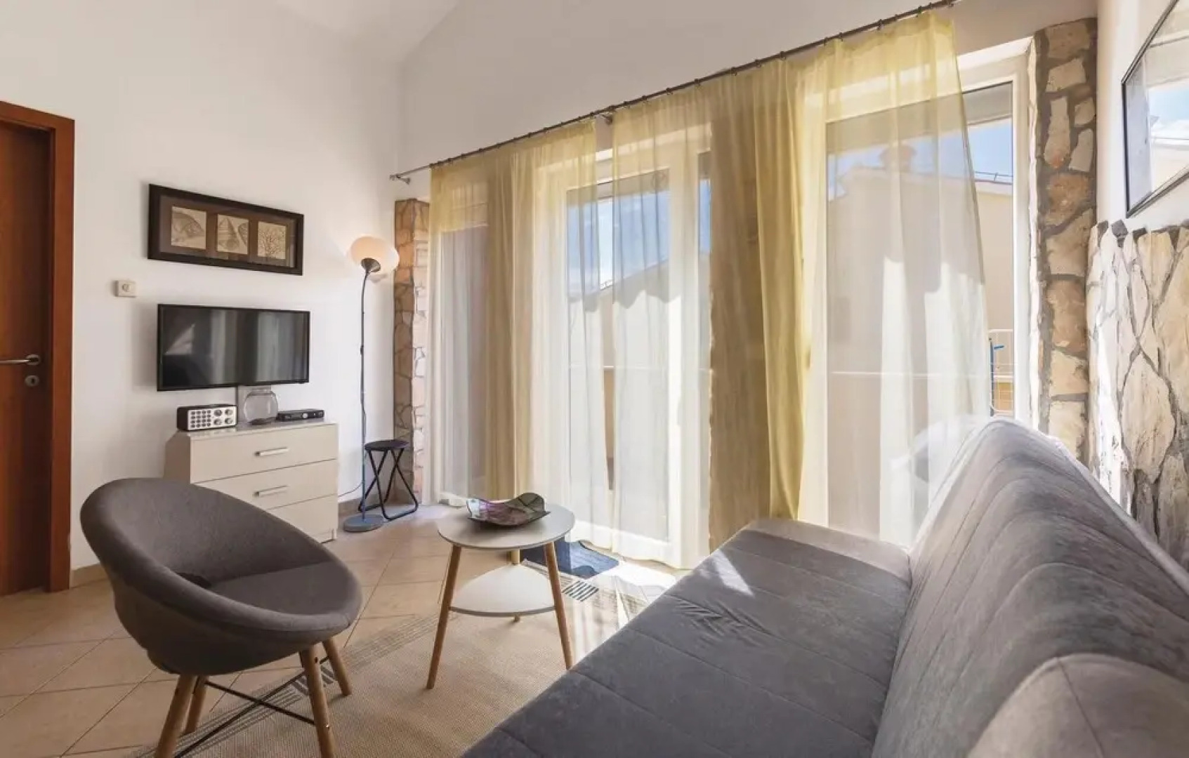 Awesome Home in Banjole With Wifi and 1 Bedrooms