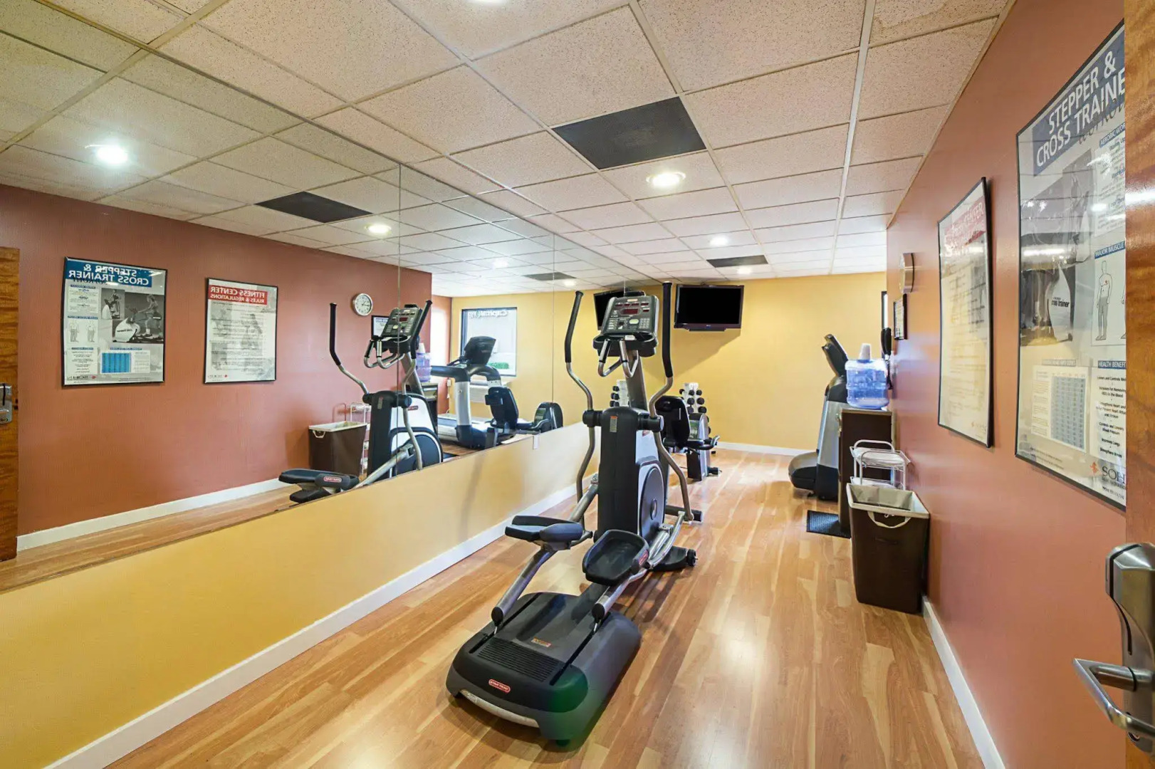 Shary Inn and Suites