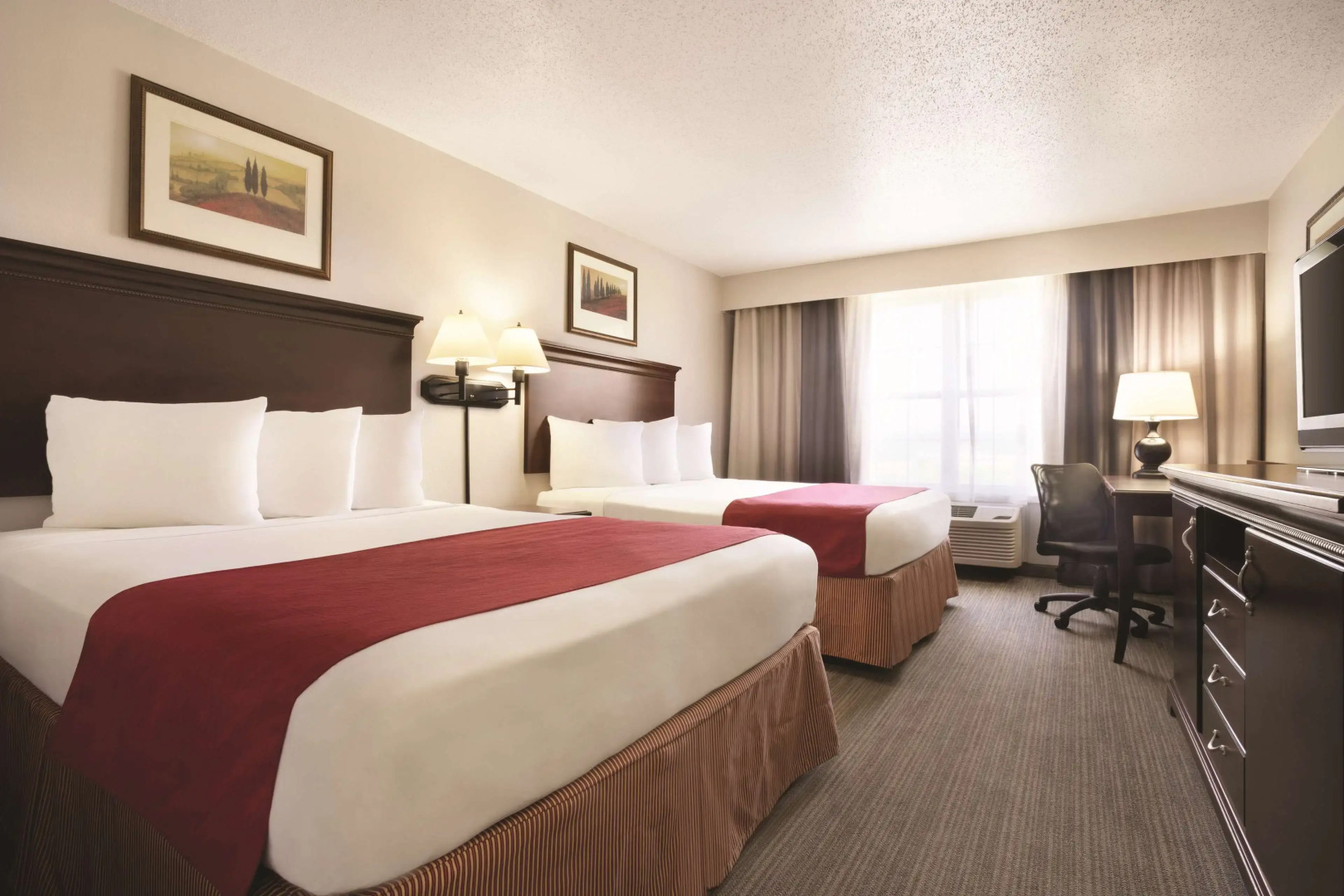 Country Inn & Suites by Radisson, Moline Airport, IL