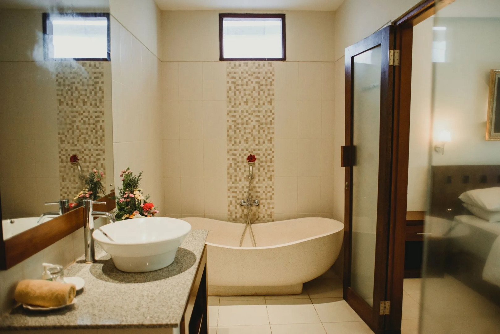 Desak Putu Putra Hidden