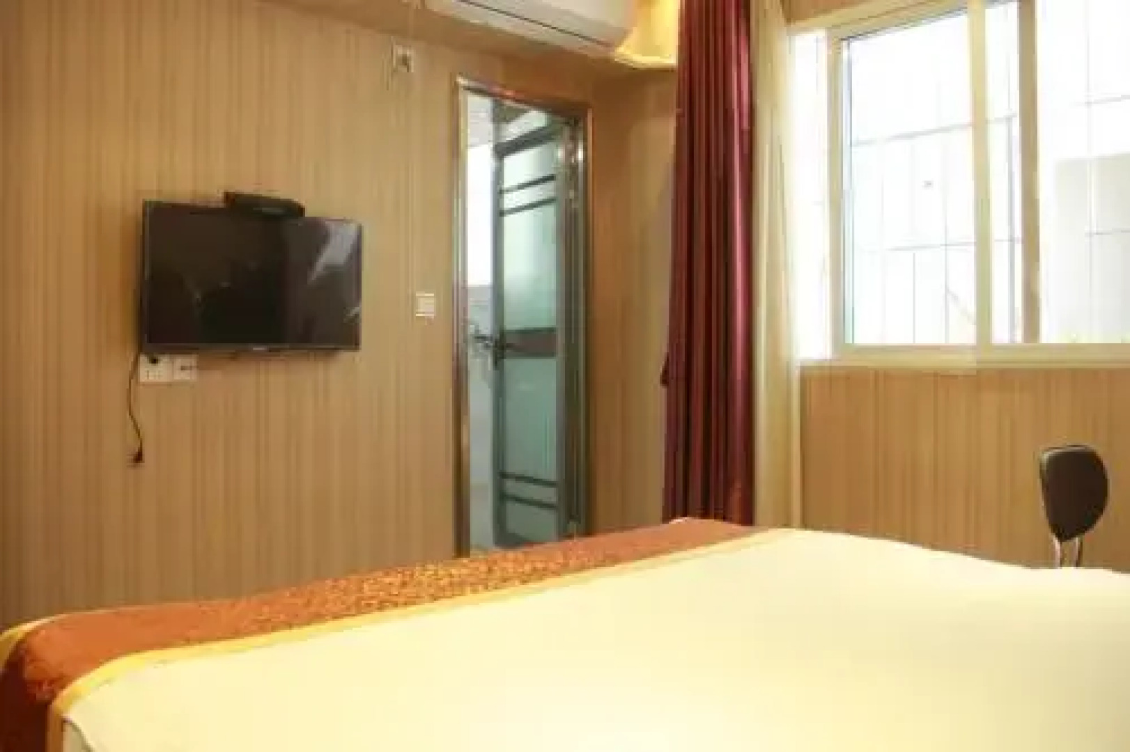 Bazhong Xinchen Business Inn