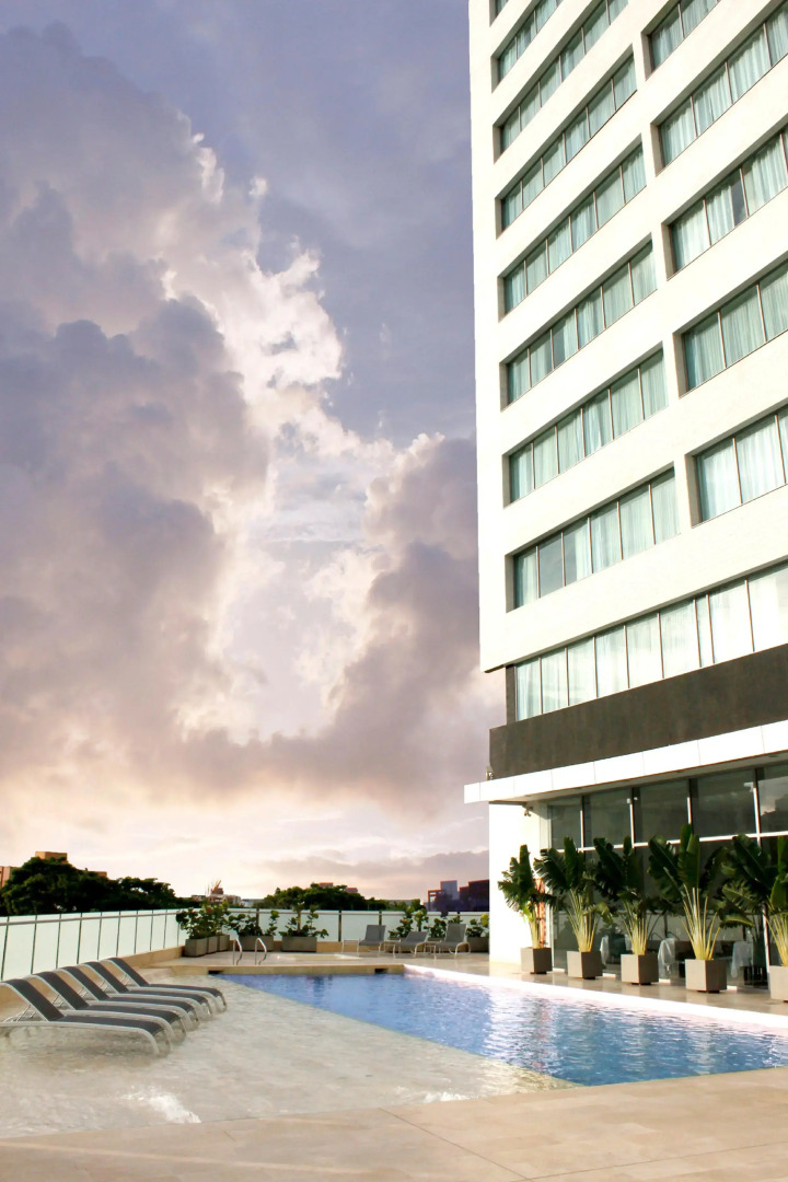 Hotel Estelar En Alto Prado