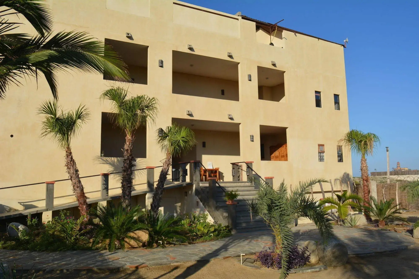 Tortugas Cerritos Beachfront Hotel