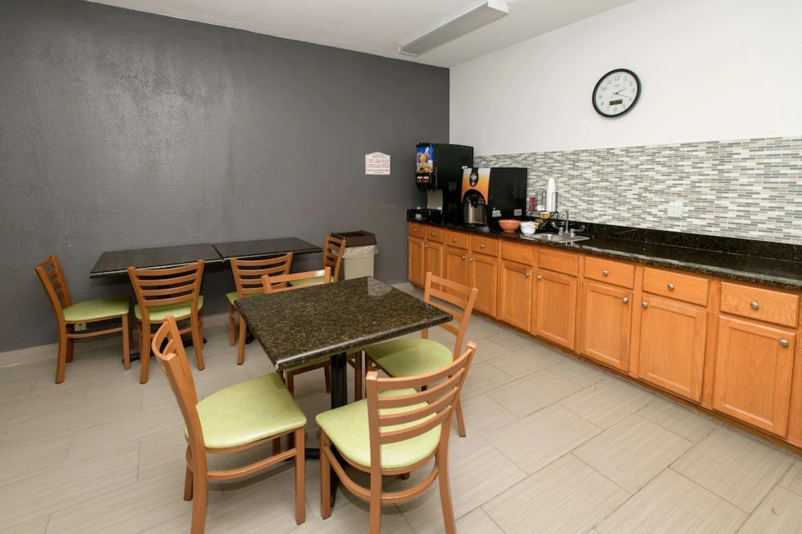 Home Town Inn Ringgold