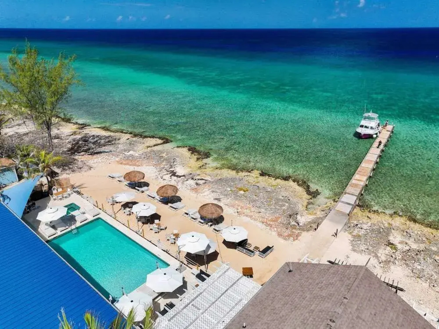 Cobalt Coast Resort & Suites