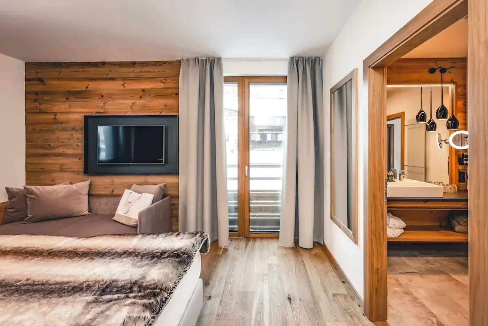 Lux Alp Chalet