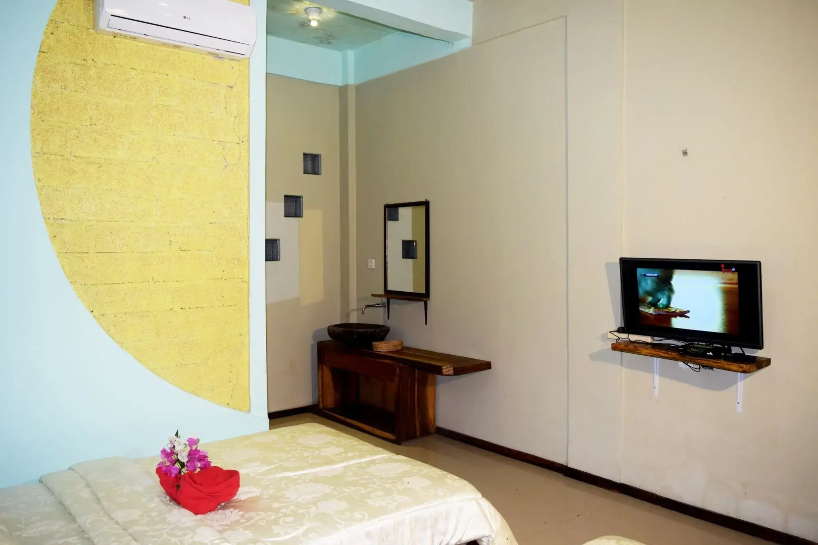 Panda Cottage - Hostel