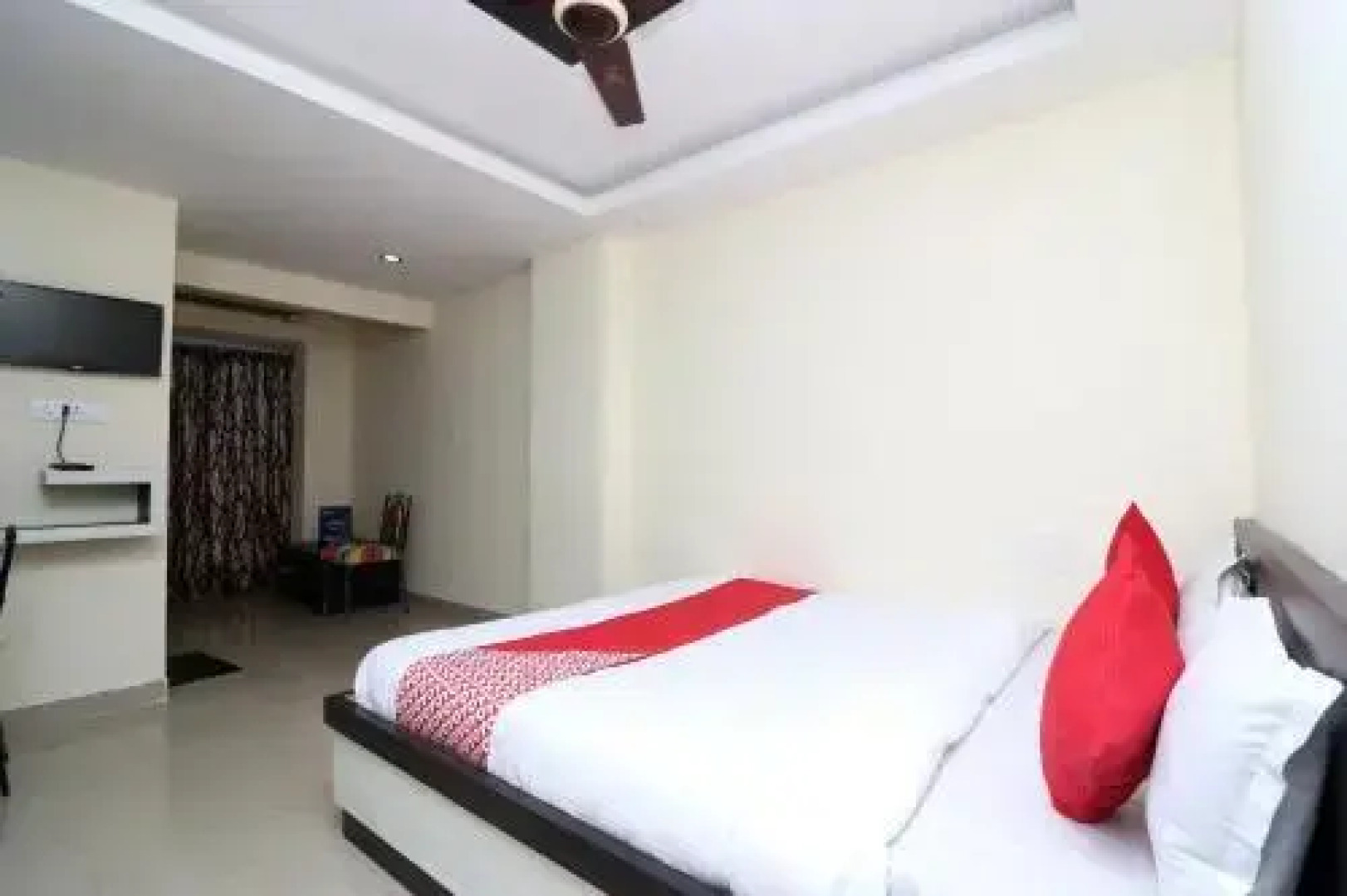 OYO 13615 Holiday Resort Digha