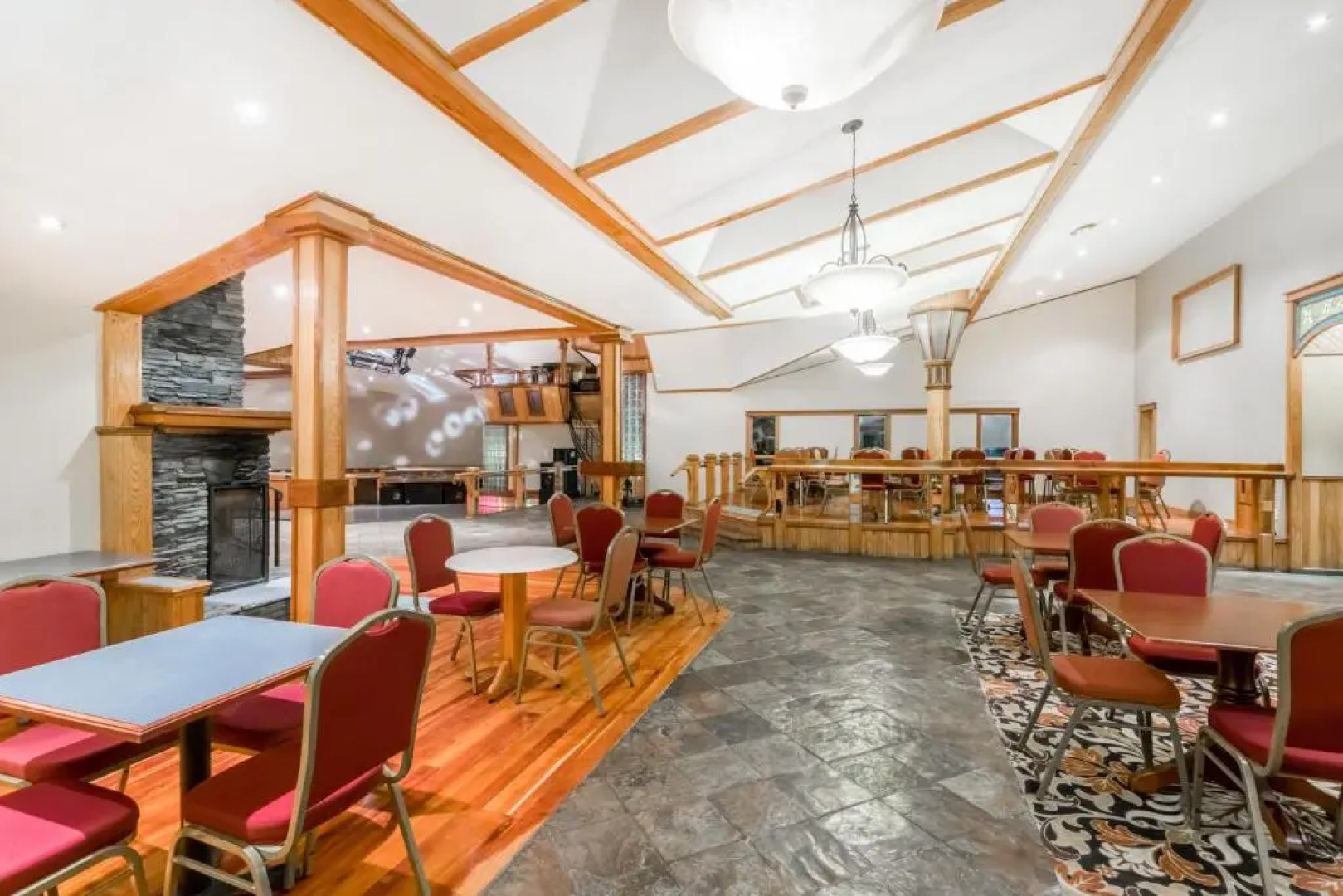 Plantation Inn & Suites