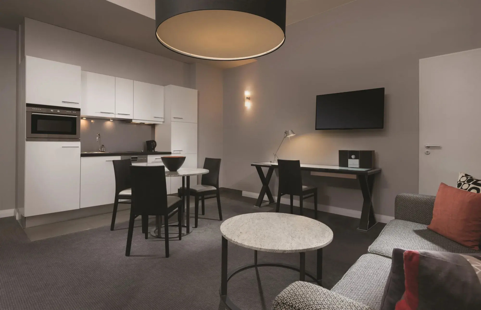 Adina Apartment Hotel Berlin CheckPoint Charlie