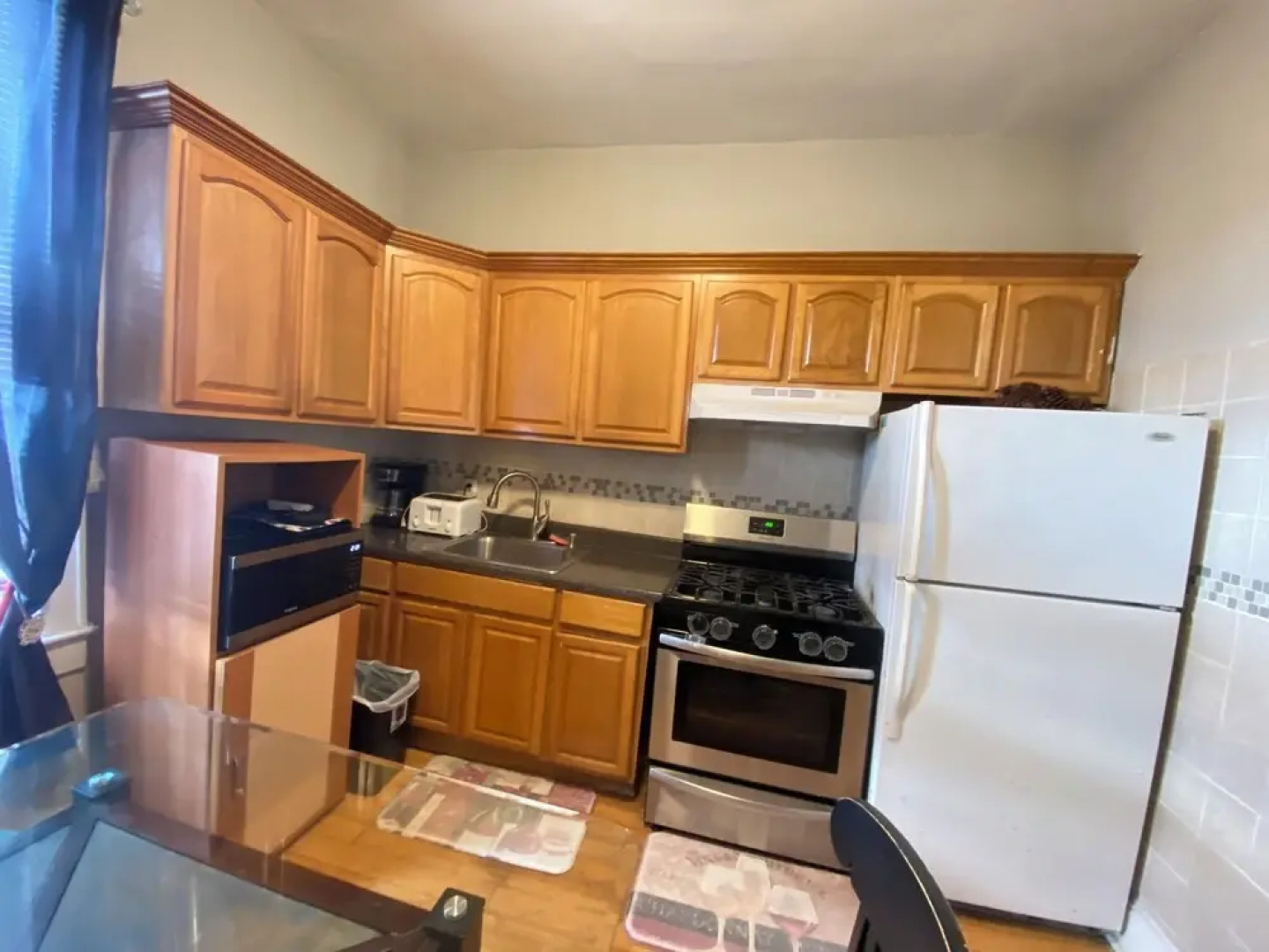 Charming 2 Bedrooms apt One Step to NYC