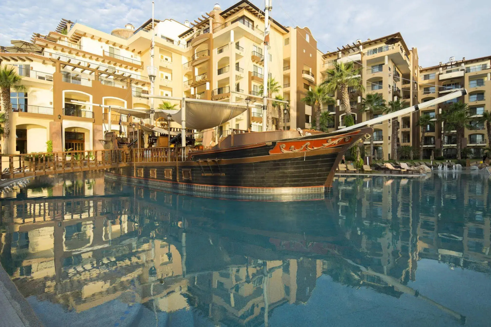 Villa del Arco Residences