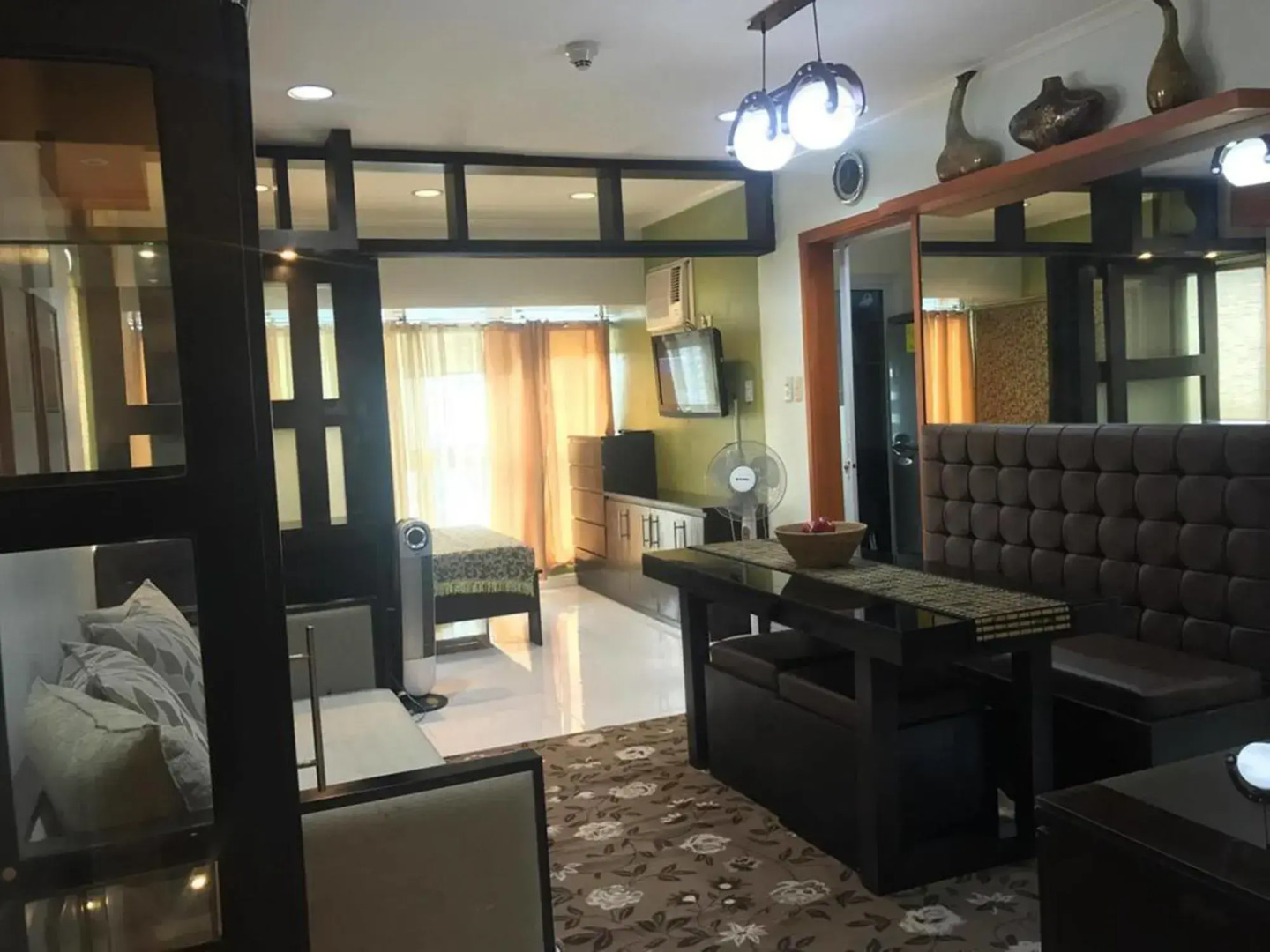 Go-stay @ South of the Market BGC