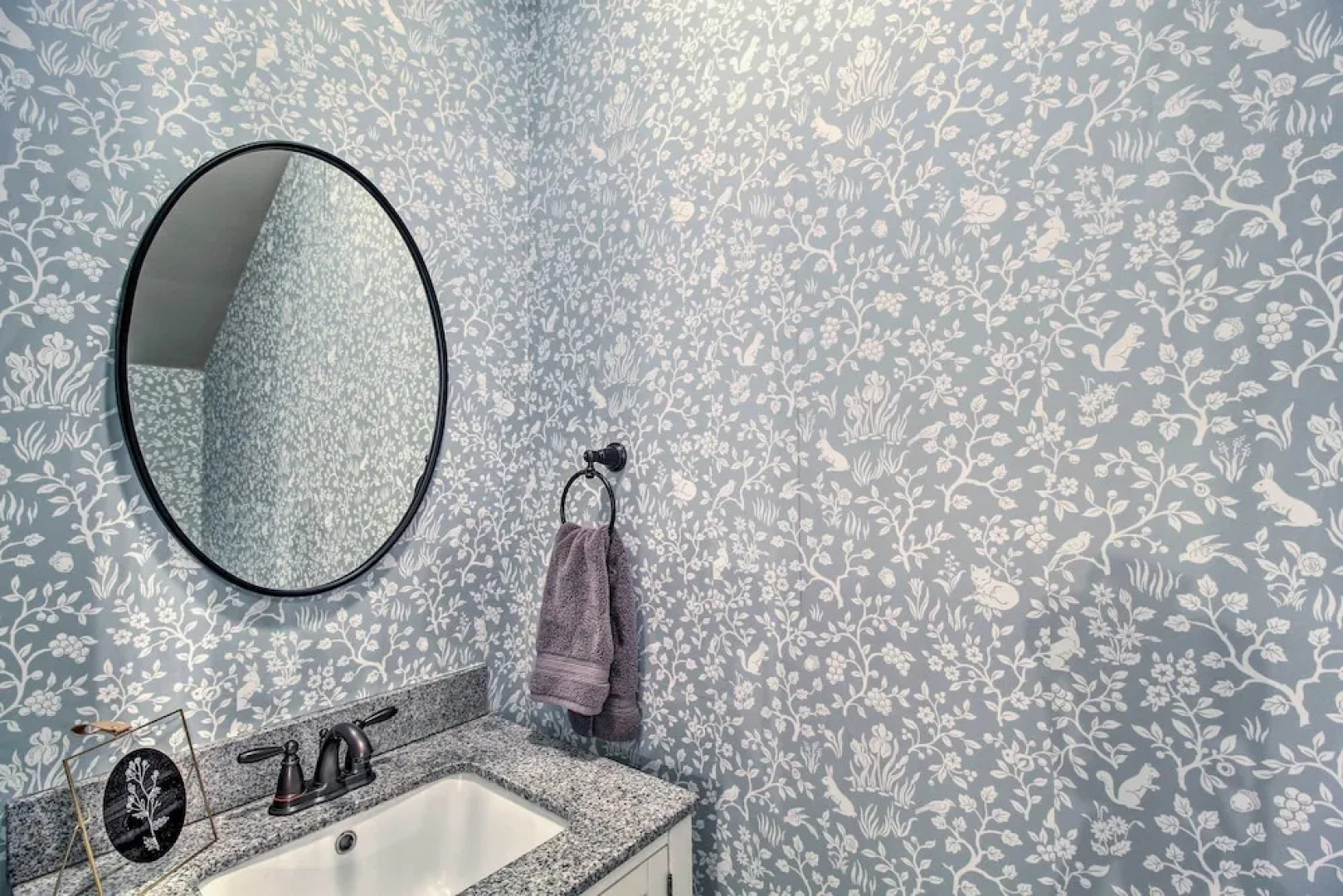 2 Mi to Lake: Marvelous Pinetop Home w/ Fireplaces