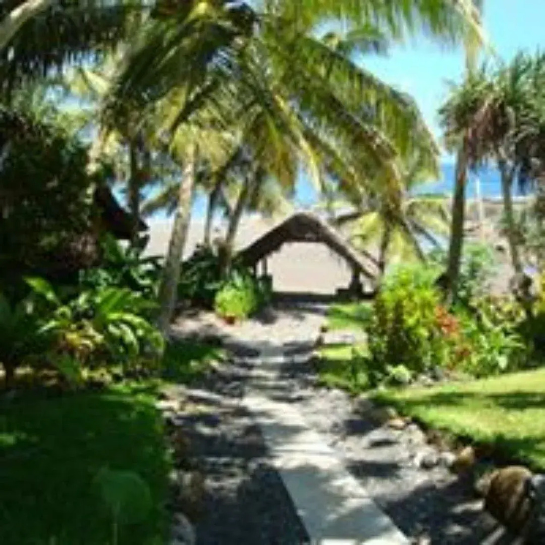 Tanna Ikamir Bungalows and Accomodations