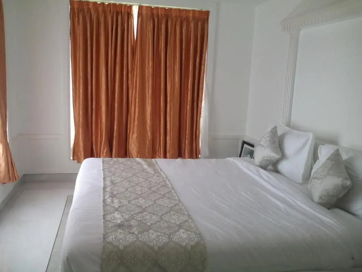 OYO 1711 Hotel Sepoy Grande