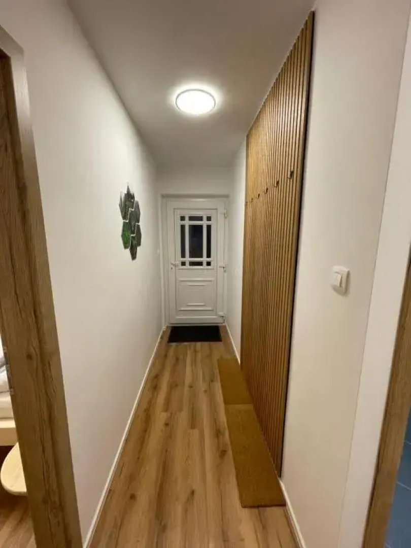 Apartma Guide 360