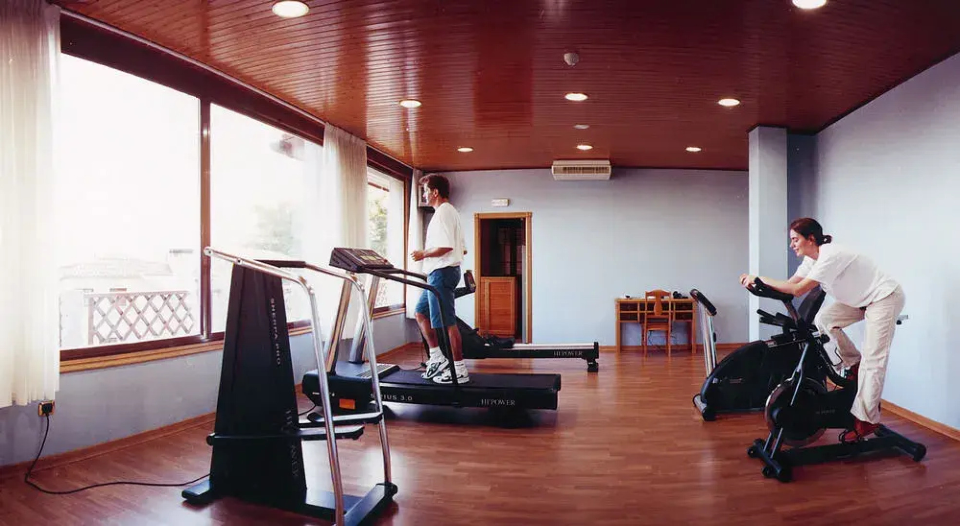 Rusticae Casa Antiga do Monte