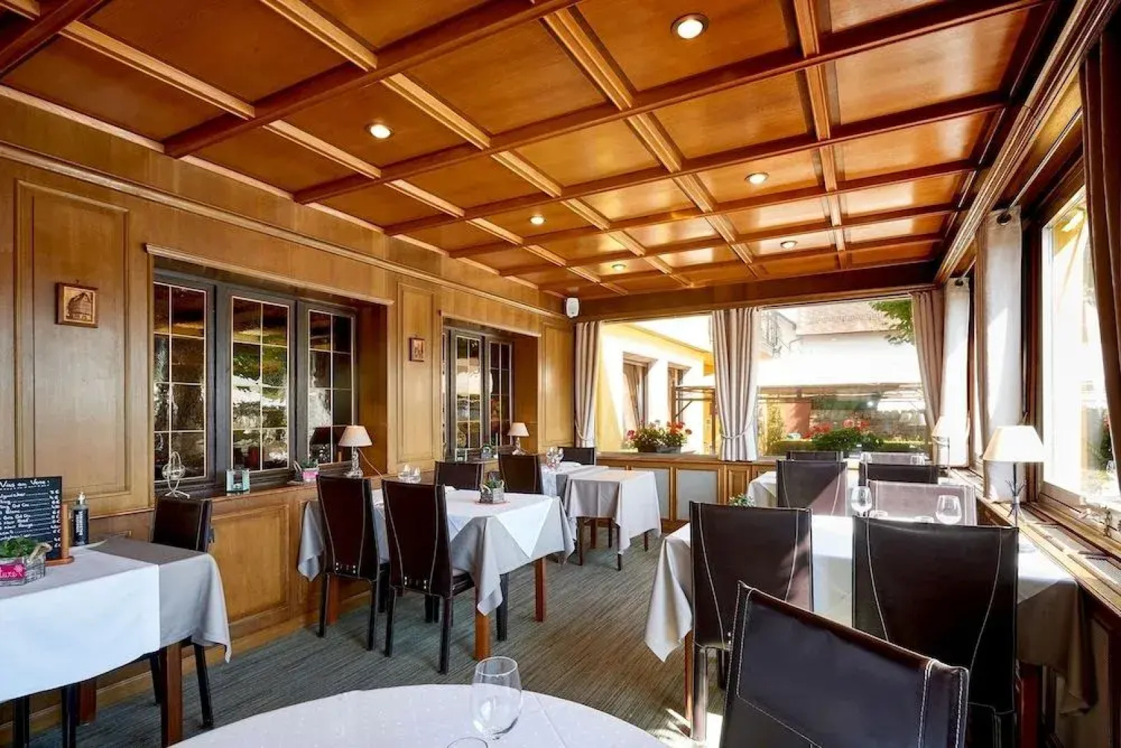 Logis Hostellerie Belle-Vue