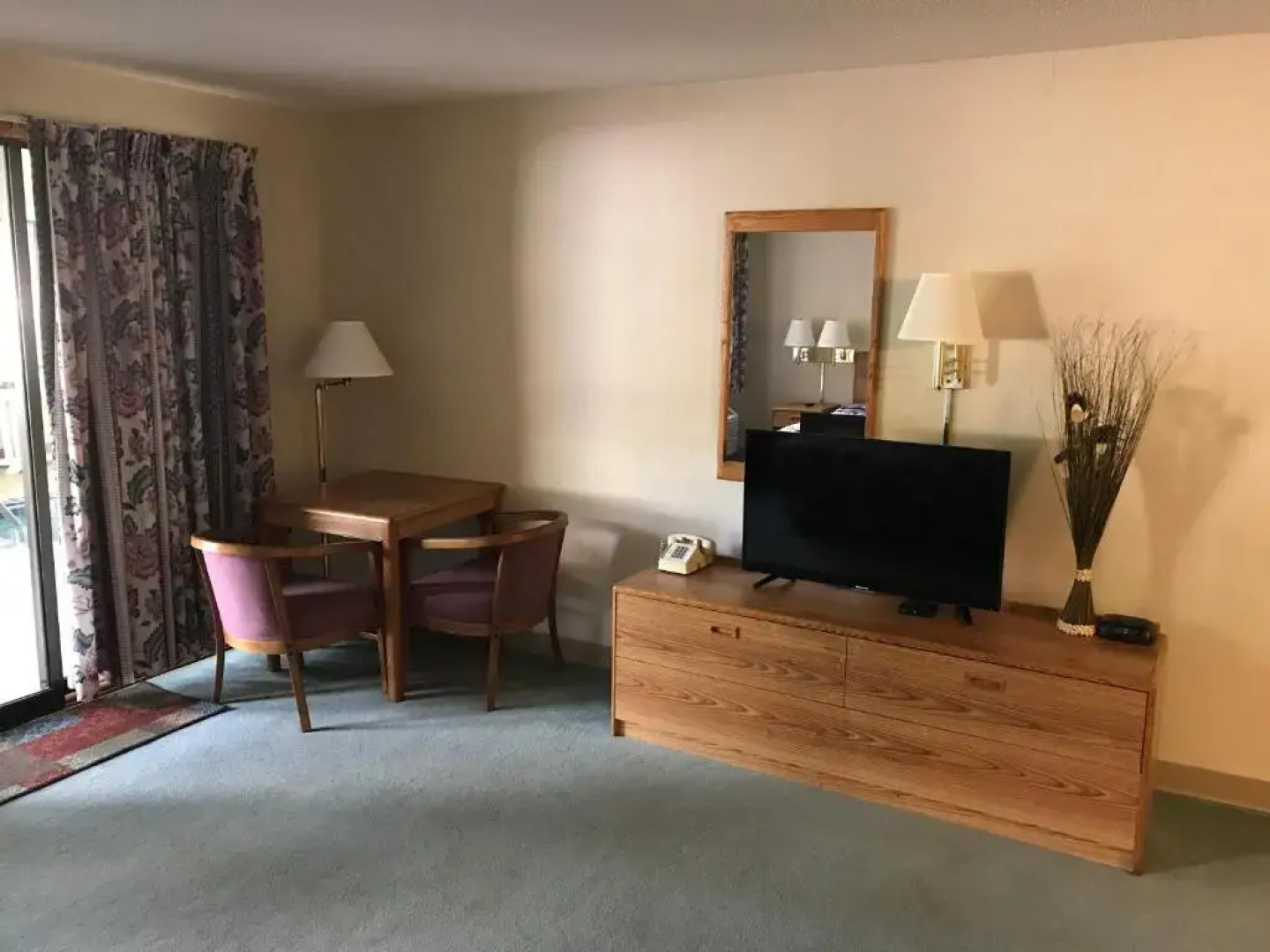 Riverview Inn & Suites of Oconto