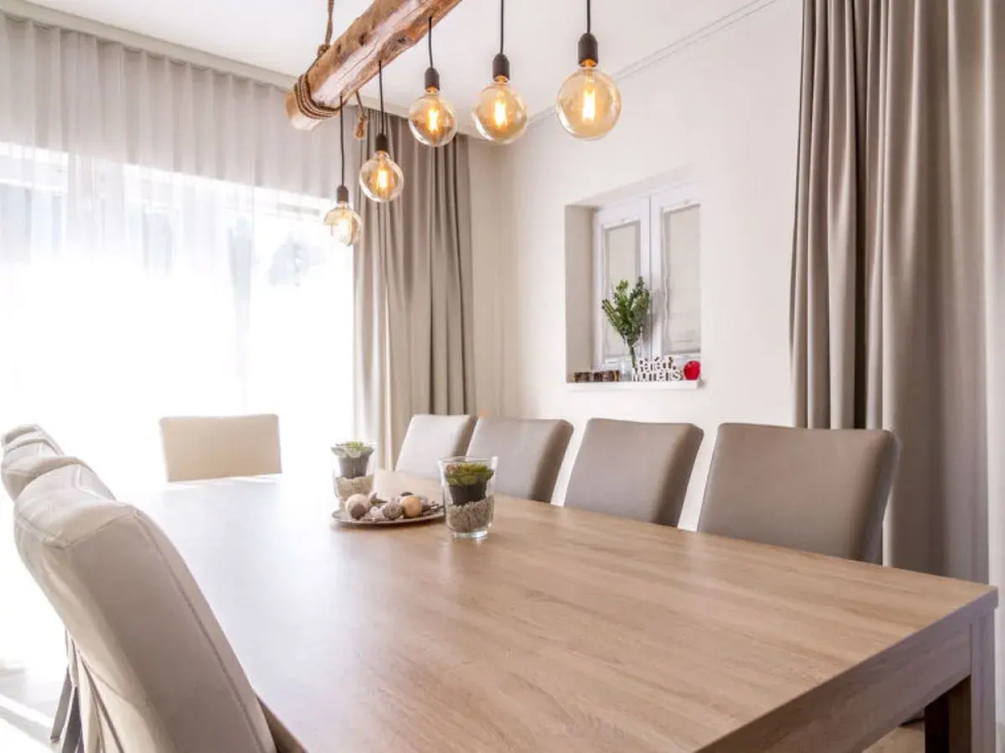 Lakeside Village 22 (+ sauna)