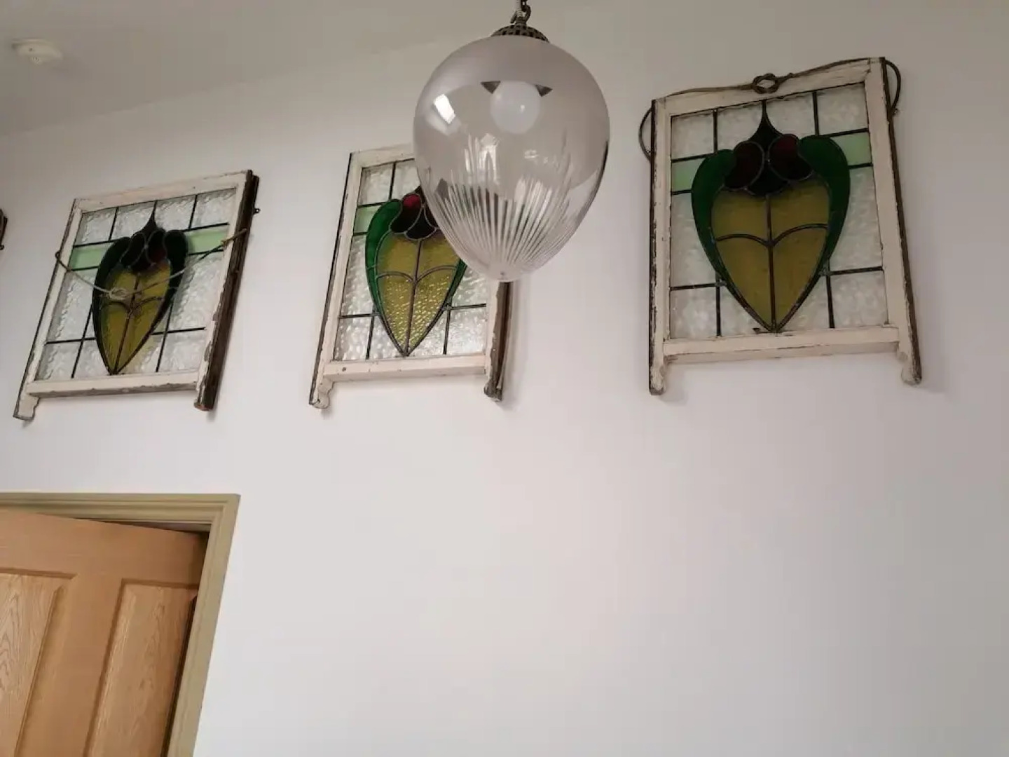 Countryside Cottage Retreat at Ty'r Cwm Farm