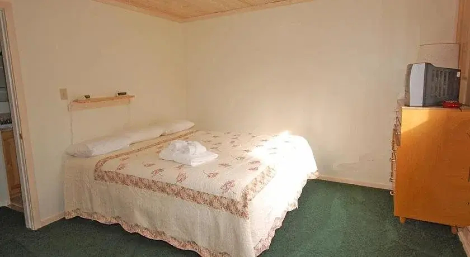 0665 Yucatan by RedAwning