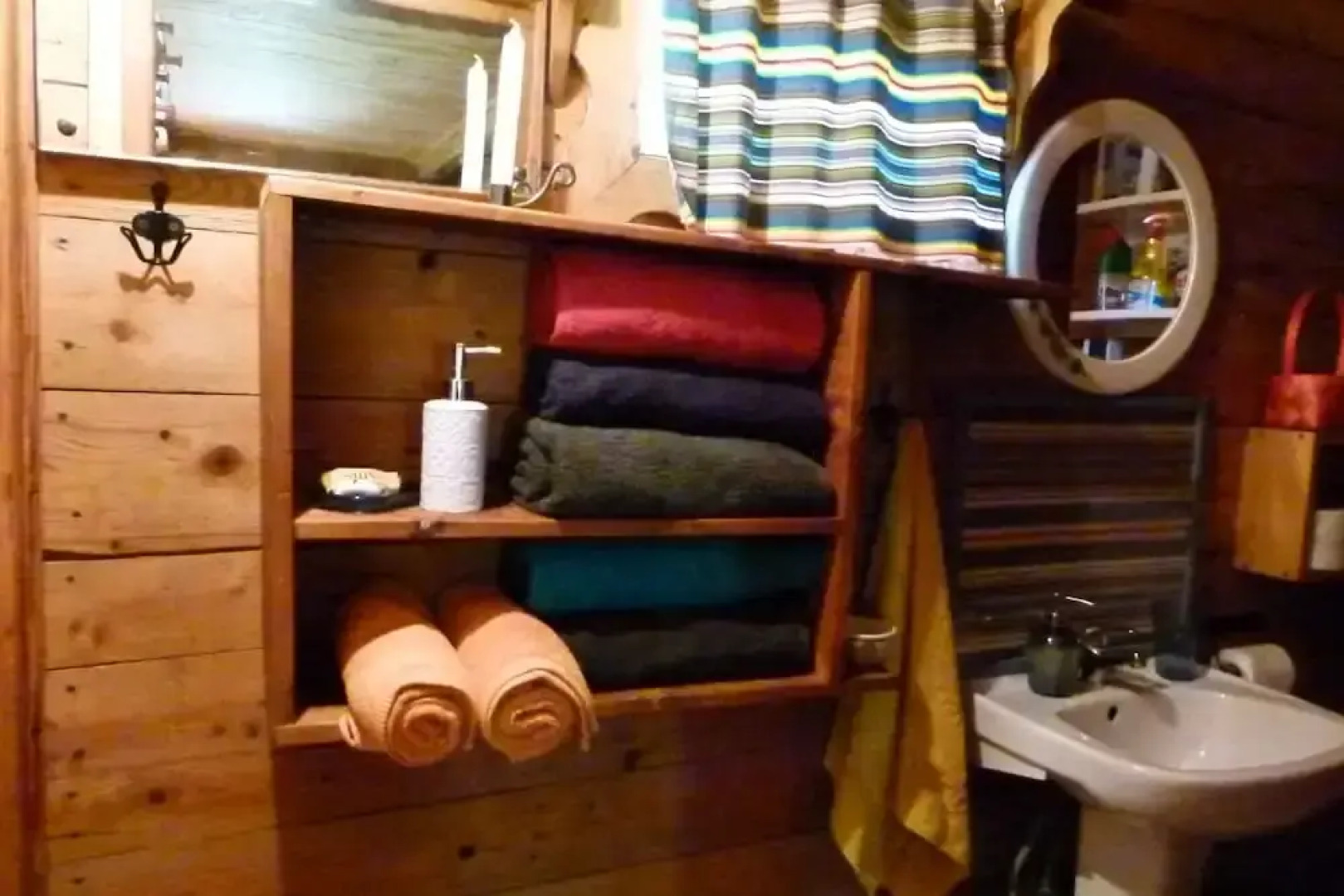 Drewniany Domek BB Nad Rzeka