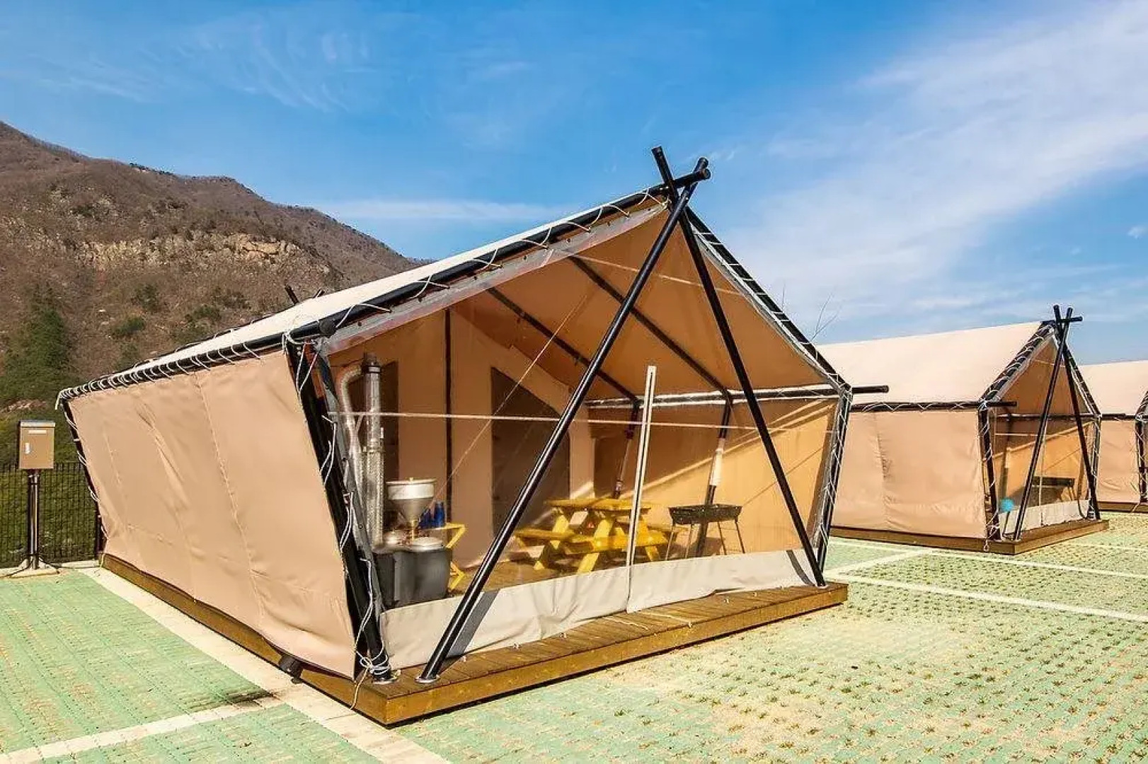 Milmo Redskirt Camping Resort Caravan Park