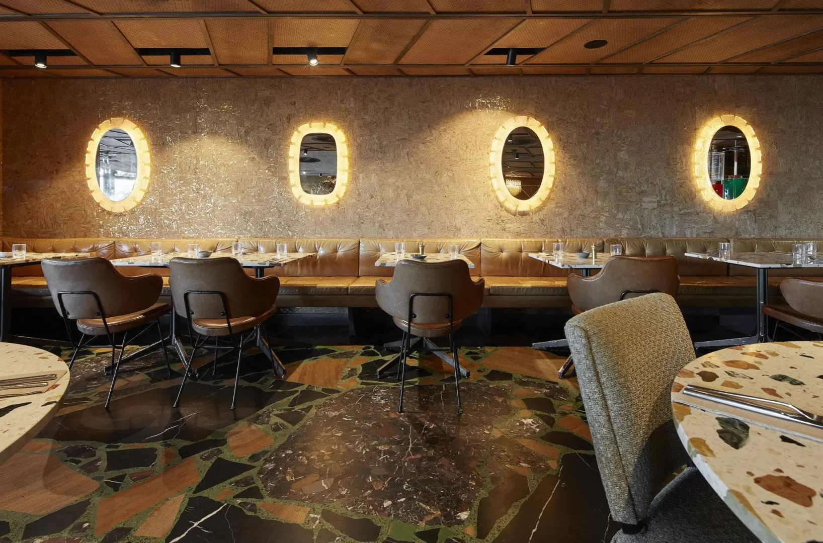 Ovolo Canberra, a Wyndham Hotel