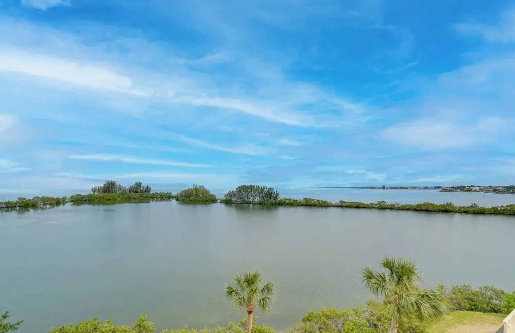 Upscale Gulf Front Hudson Condo w/ Pool