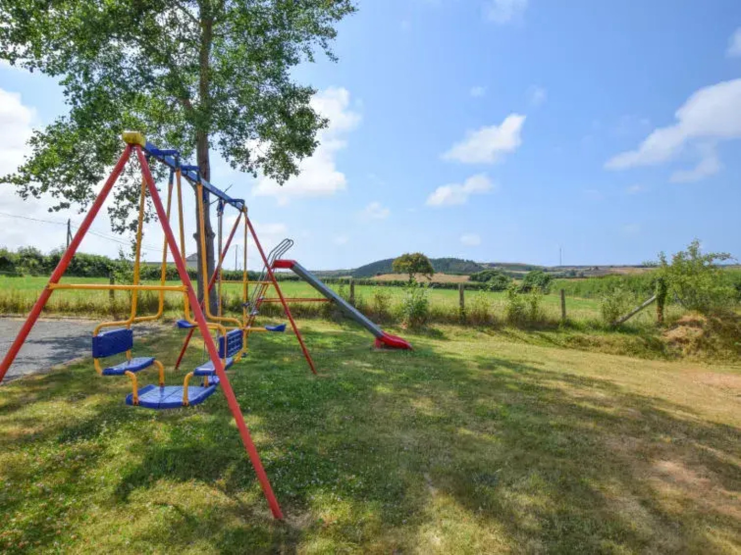 Holiday Home Dinas y Gadair