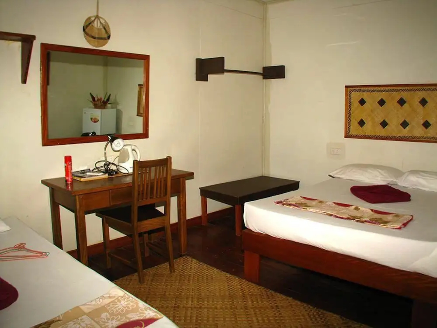 Qua Roviana Motel