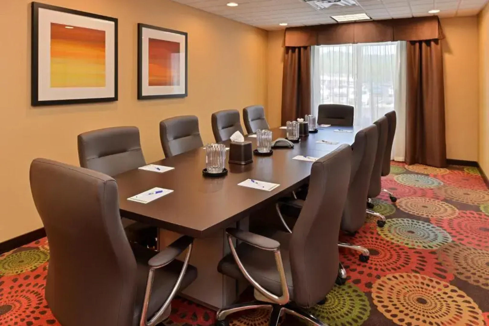 Holiday Inn Express & Suites New Martinsville by IHG