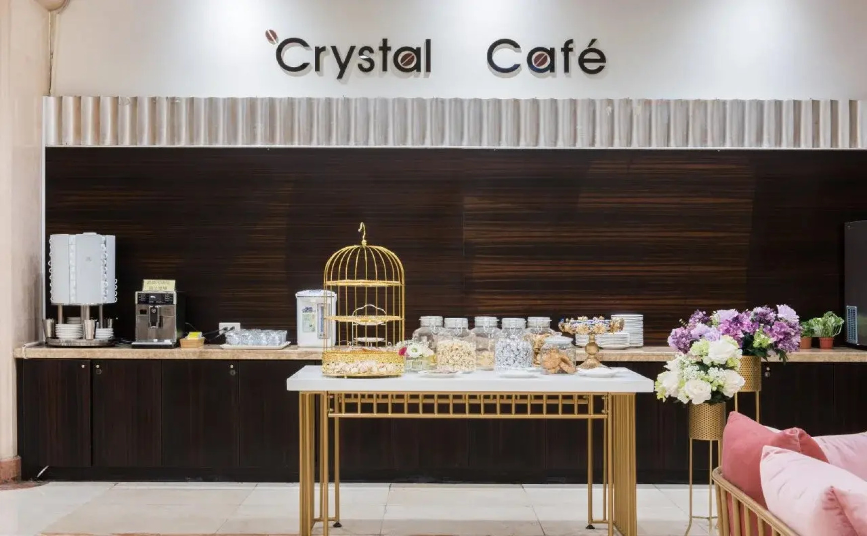 Crystal Plaza Hotel Kaohsiung