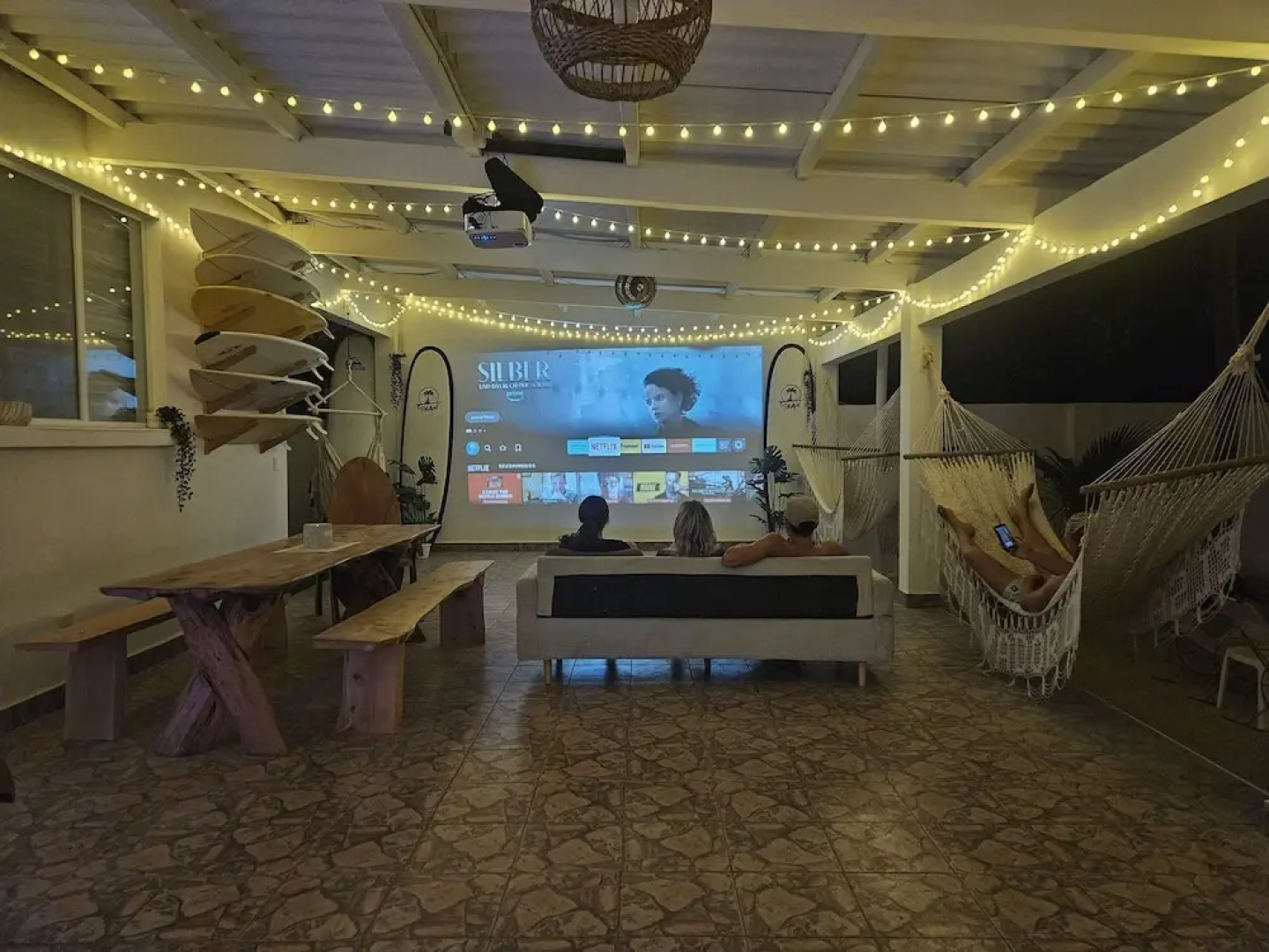 Sunset Surf Villa