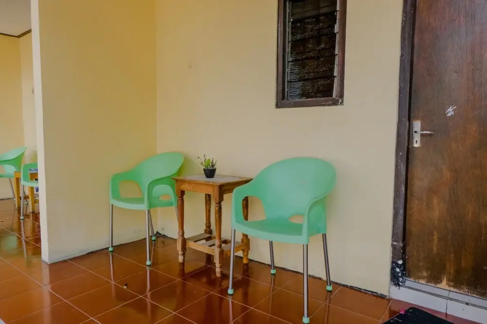 Hotel Maya by OYO Rooms