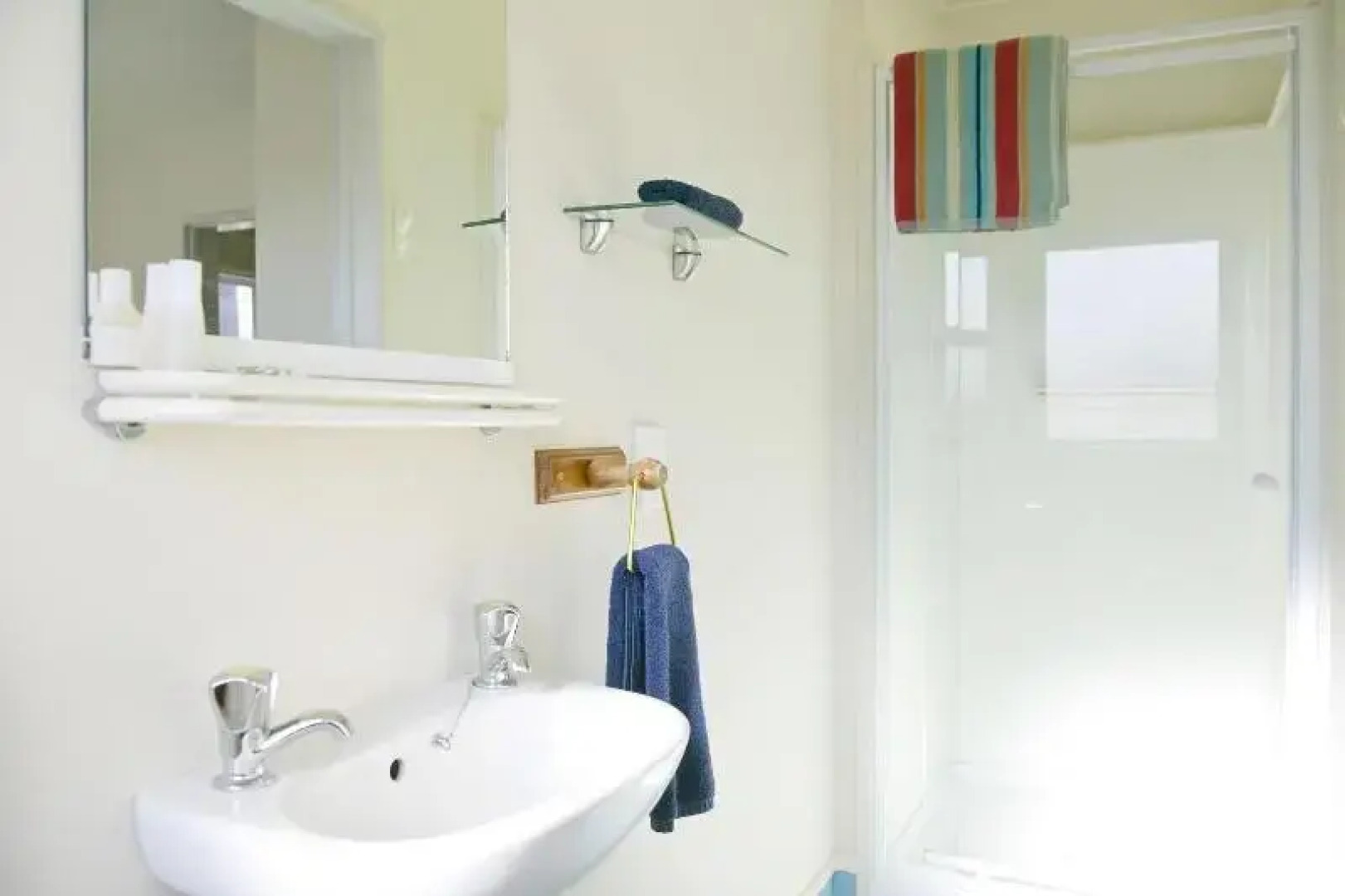 Howards Mountain Lodge