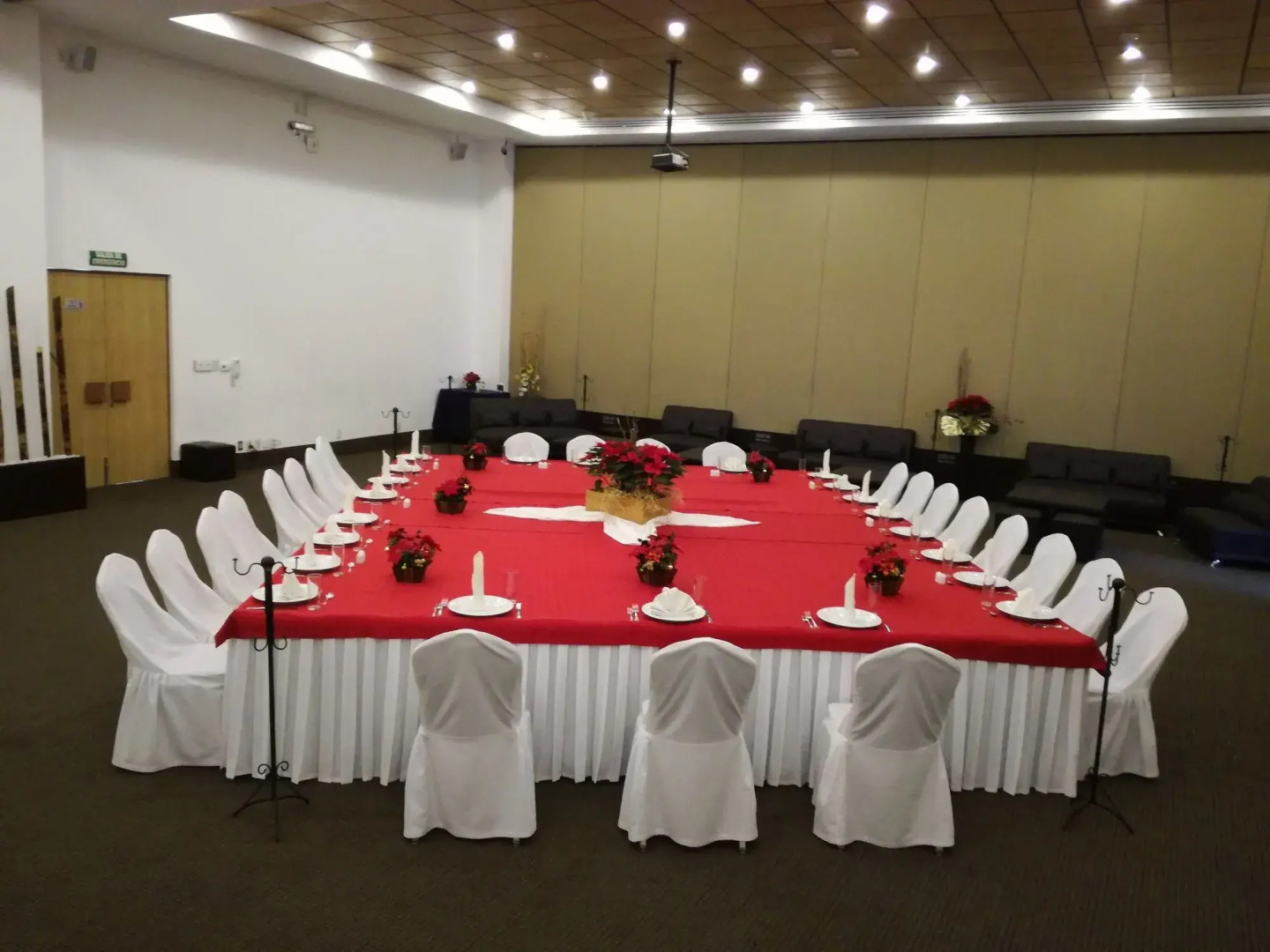 Suites Inn La Muralla Metepec