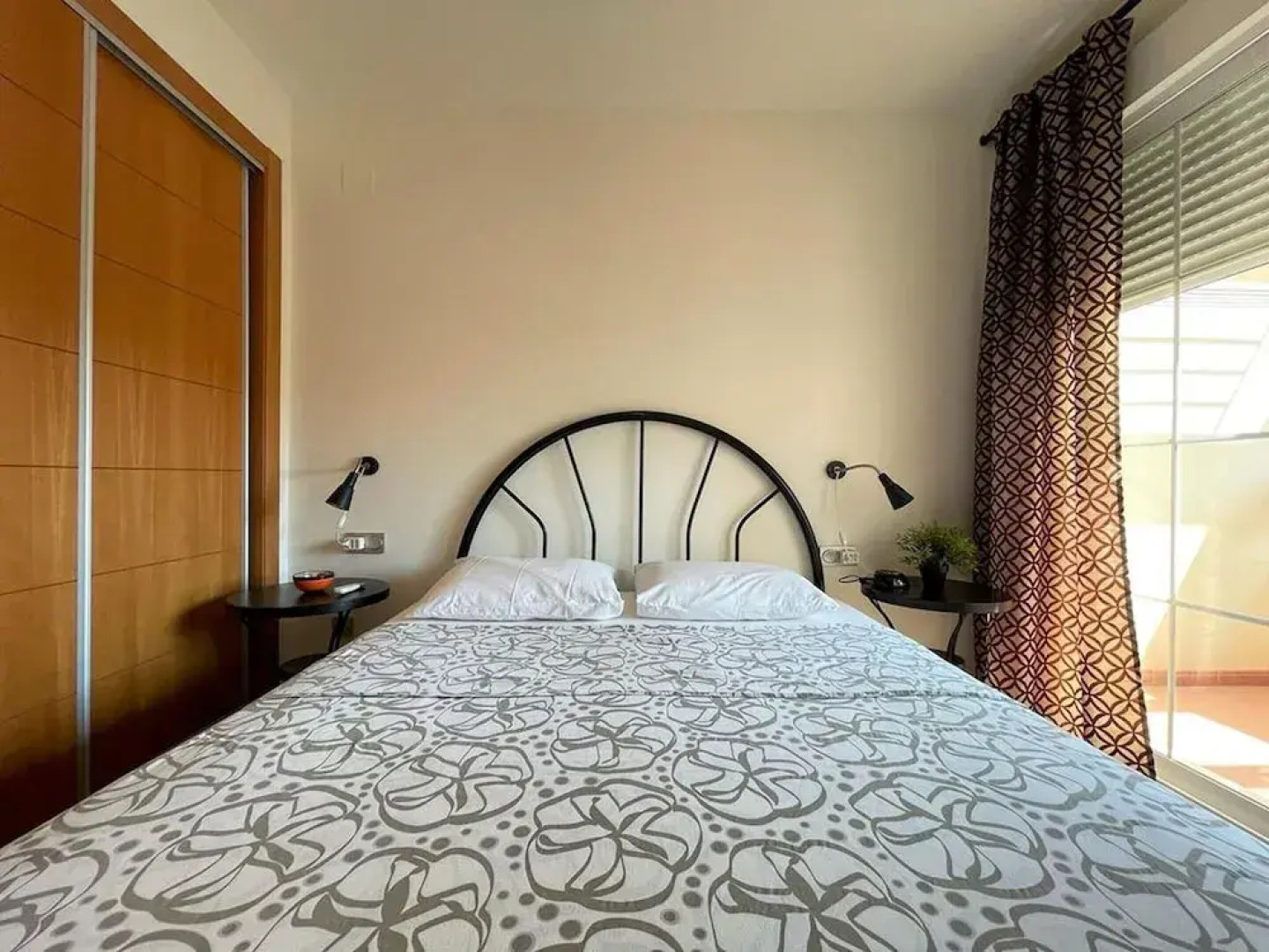 Apartment in Roquetas Near Playa Serena Beach