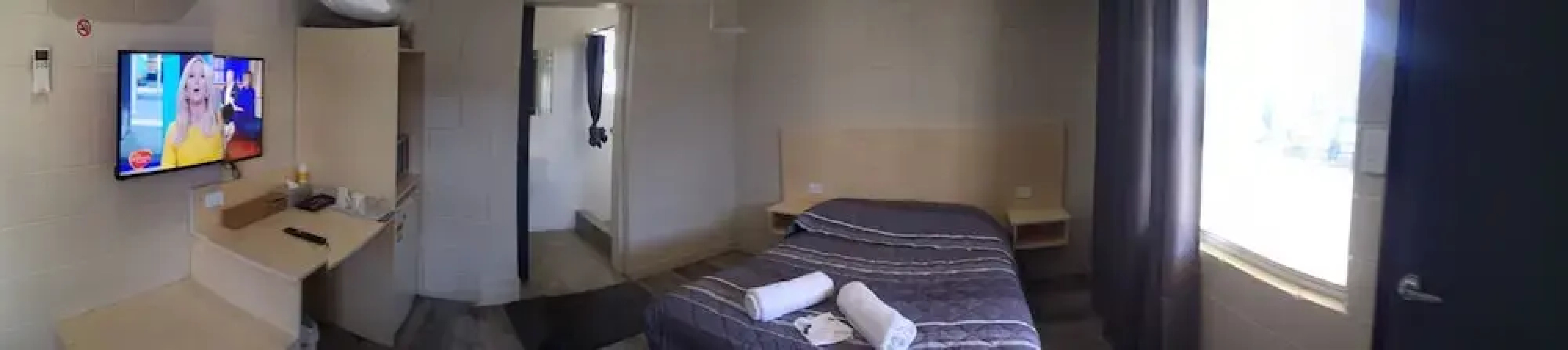 The Oxford Hotel Motel