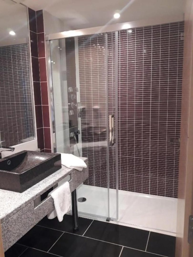 Best Western Hotel & SPA Pau Lescar Aeroport