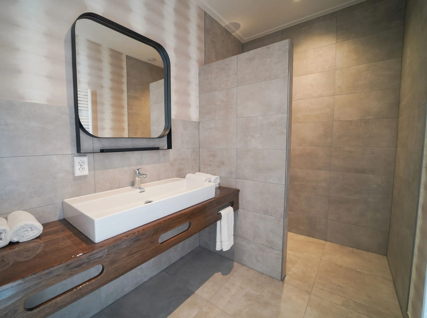 Hotel Ter Zand - Handwritten Collection (Opening S