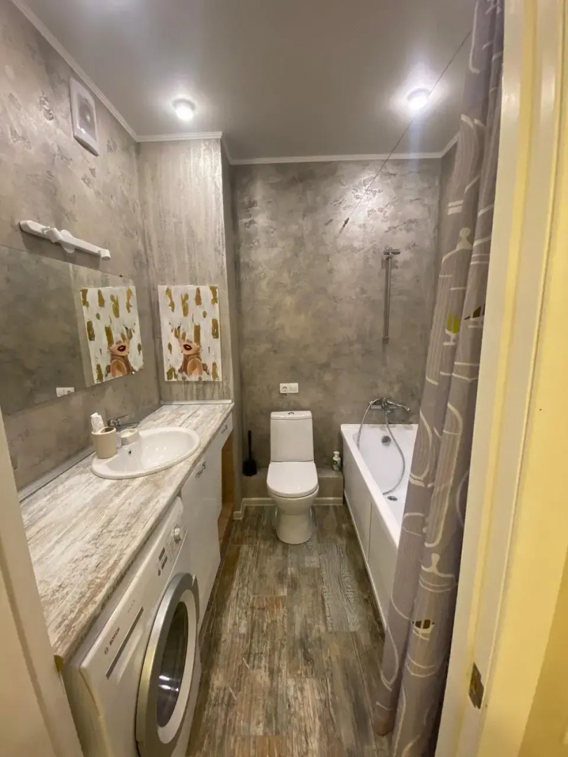 Апартаменты на бульваре Цветочный, д. 12В