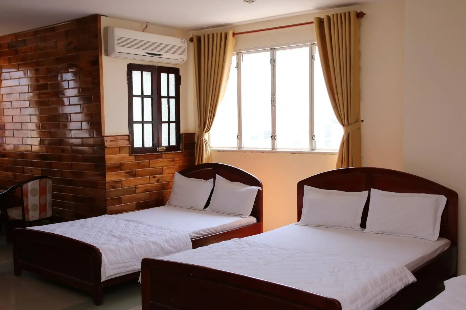 Hung Thinh Hotel