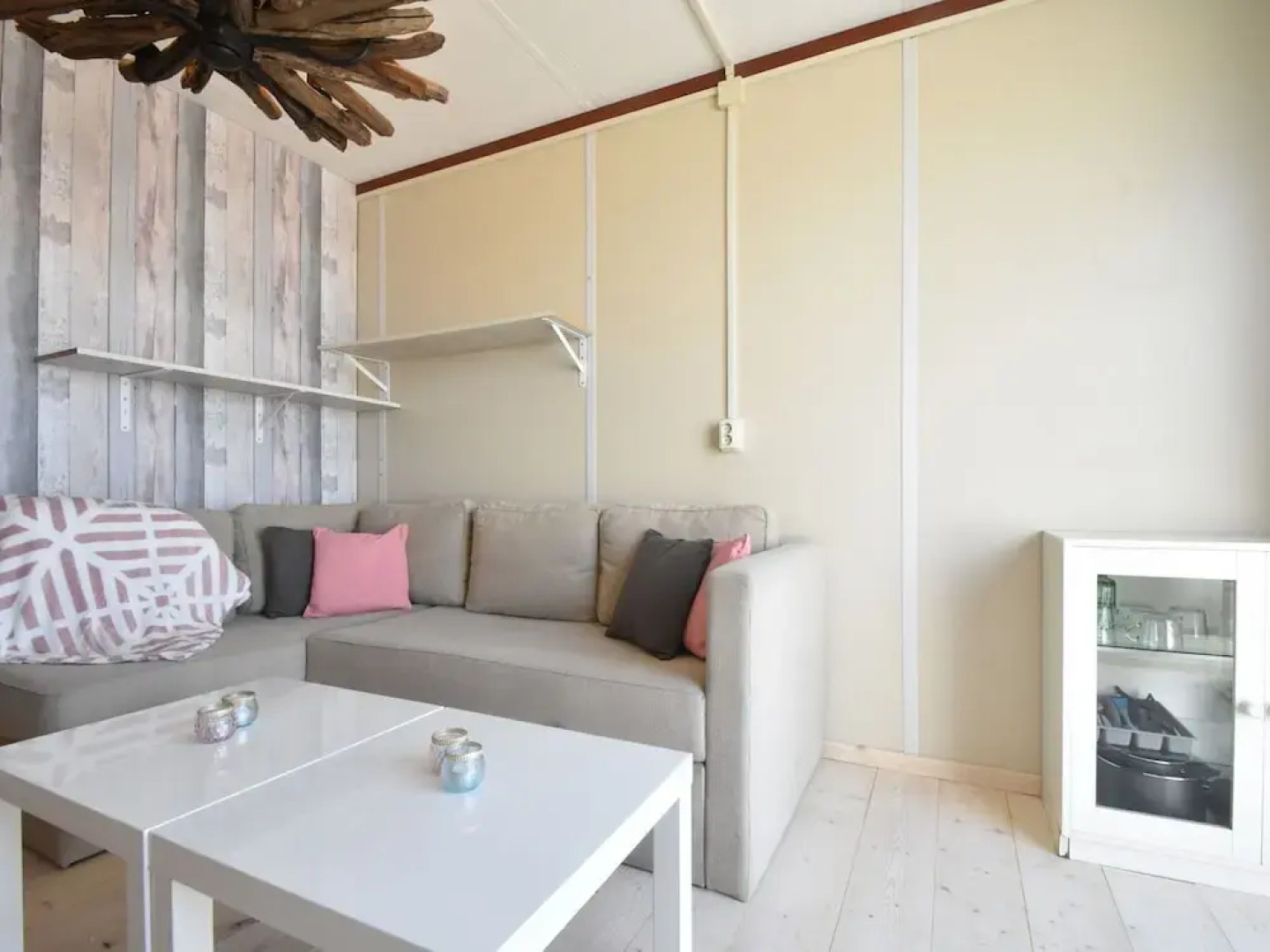 Modern Holiday Home Near Castricum aan Zee on Beach