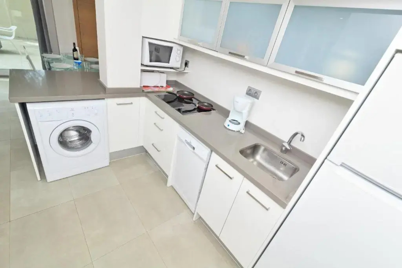 Apartamentos Bravosol