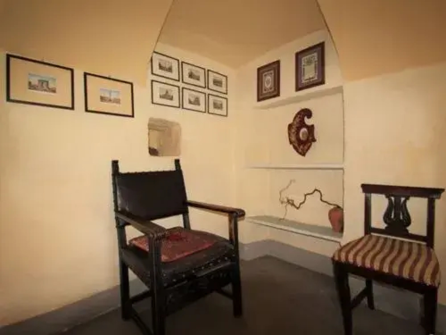 House Annalina Castelveccana