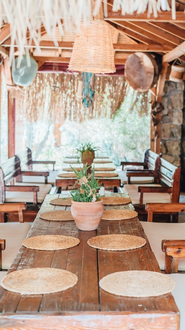 Shambala Lodge Hotel