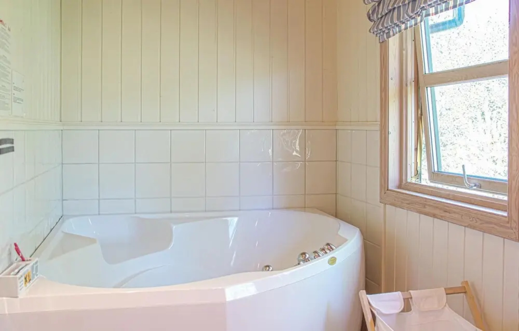 Stunning Home in Lindesnes With 3 Bedrooms, Sauna and Wifi